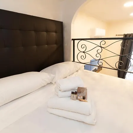Apartment Popolo Pen 56 Rome
