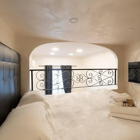 Popolo Pen 56 Apartment